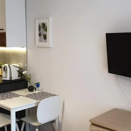 Apartment Modern Close To The Center *