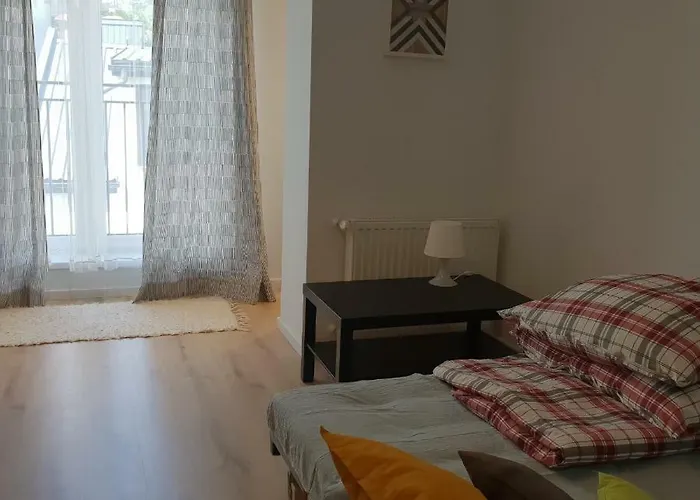 Modern Close To The Center By דירה