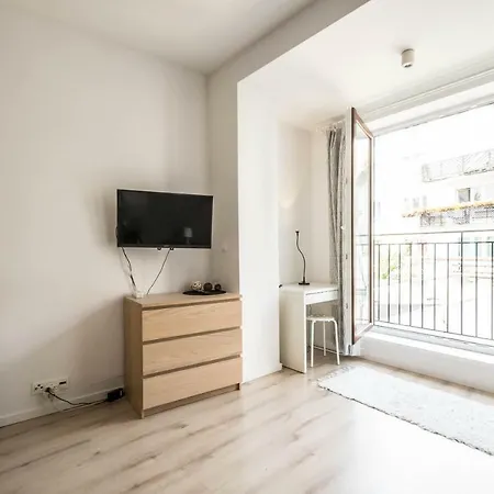 Modern Close To The Center By